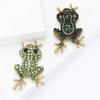 Cute Versatile Alloy Rhinestone Frog Brooch Exquisite Creative Men'S And Women'S Suit Sweater Corsage Jewelry Pin
