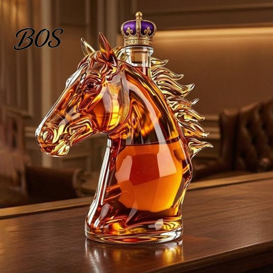 Whiskey Storage Bottle Horse Head Decanter, Funny Glass Liquor Bottle, 350ml Wine Unique Decanter Spirits Novelty Bar Decor Gift for Men Dad