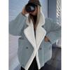 Women's Loose-Fit Warm Vintage Shearling Coat for Fall/Winter Thick Fluffy Splicing Big Lapel Coats Lady Street Jackets