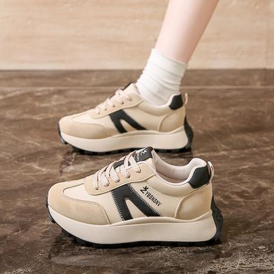 Ins корейская версия новой женской обуви для пап 2025 года, весна, студенческая спортивная обувь для бега на платформе, увеличивающая рост, повседневная обувь для женщин 2F27