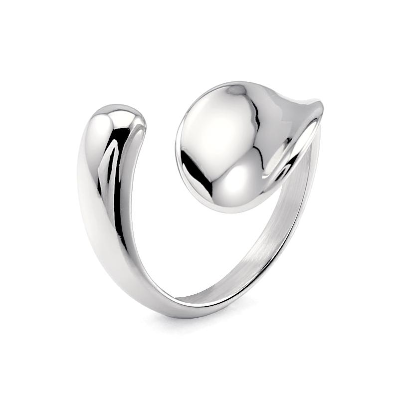 Women's Simple Stainless Steel Shiny Crooked Crisscrossed High Polish Geometric Punk Opening Ring Fashion Lady Jewelry