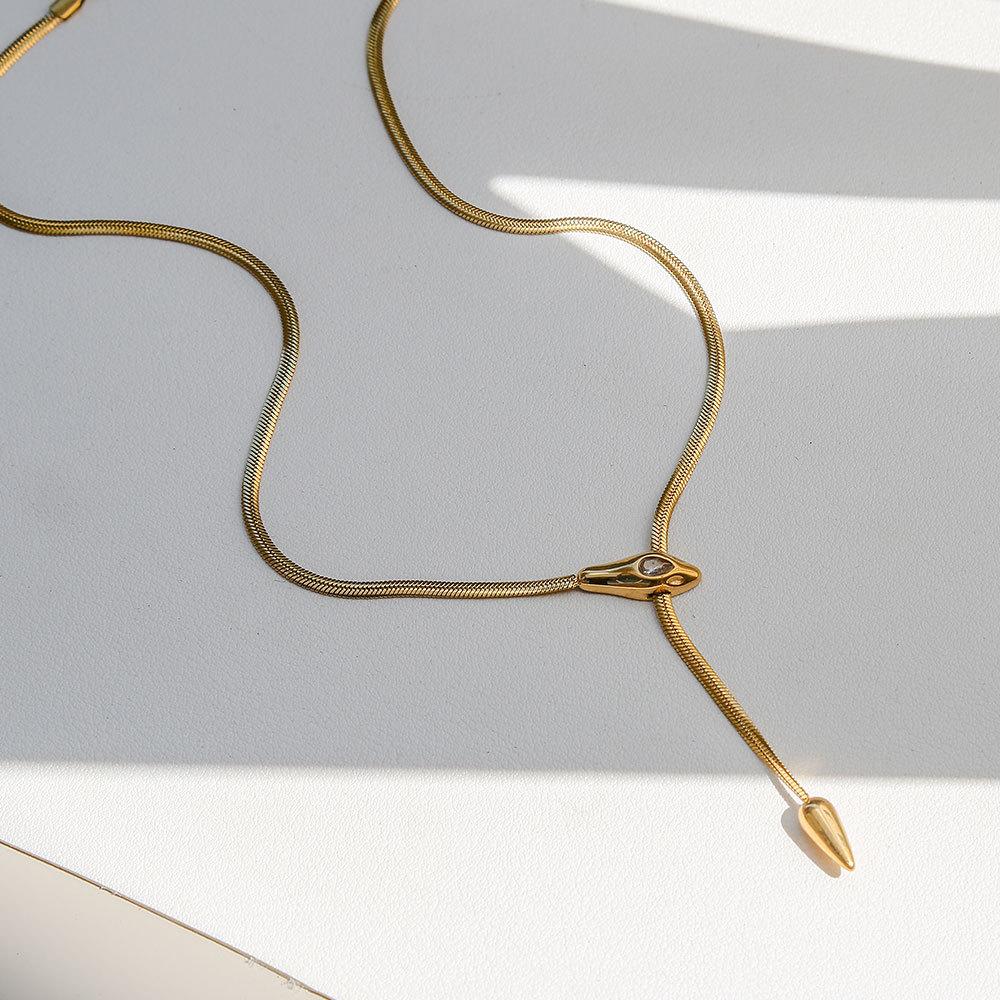 Snakehead Necklace Personality Design Sense Cold Wind Long Trend Snake Bone Chain Necklace Ornament Couple