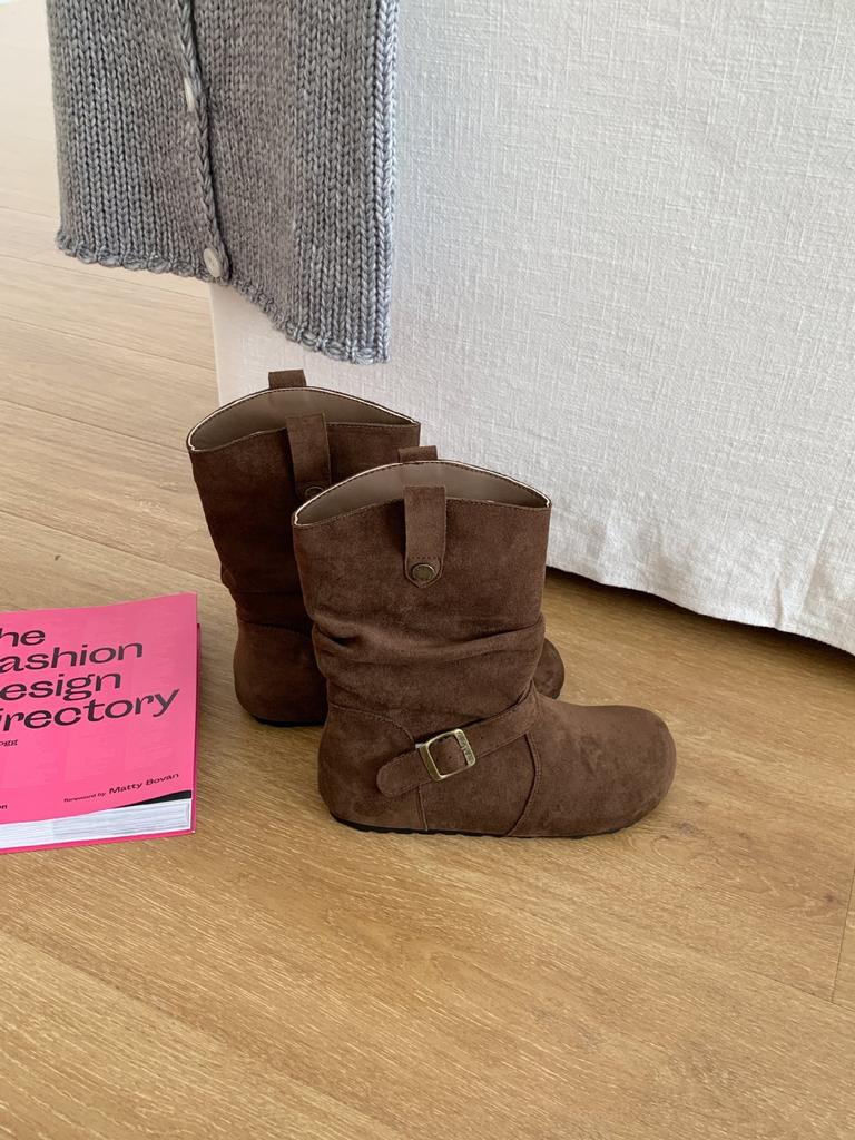 2025 winter new pleated stacking boots women's retro matte fleece western boots medium tube Martin boots inner heightening short boots