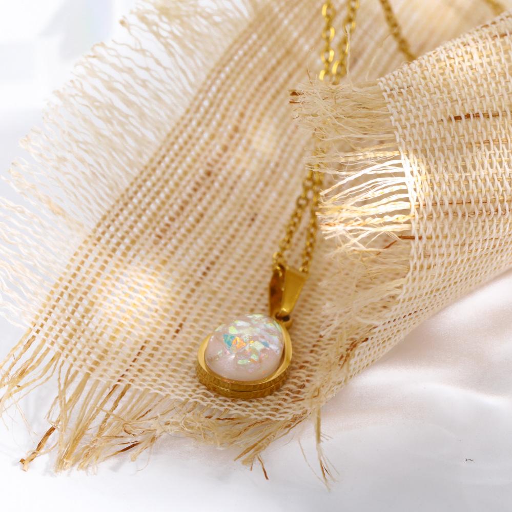 Rz Hot Selling Opal Jewelry Water Droplet Opal Pendant Necklace Anti Tarnish Stainless Steel Sweater Chain Fashion Necklace