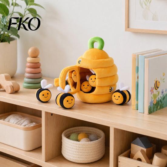 Interactive Baby Toy Beehive Hide And Seek Plush Toy, Pull Out Bee Sensory Activity Infant Grasping Pulling Fine Motor Skill for 0-3 Years, Soft