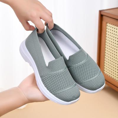 Женская обувь – Кроссовки