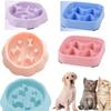 Принадлежности для домашних животных Цветная медленная кормушка Миска для кошек Противоудушающая пластиковая головоломка для собак Миска для еды, бассейн для воды для собак для облегчения беспокойства