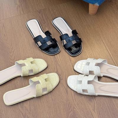 Женская обувь – Сандалии