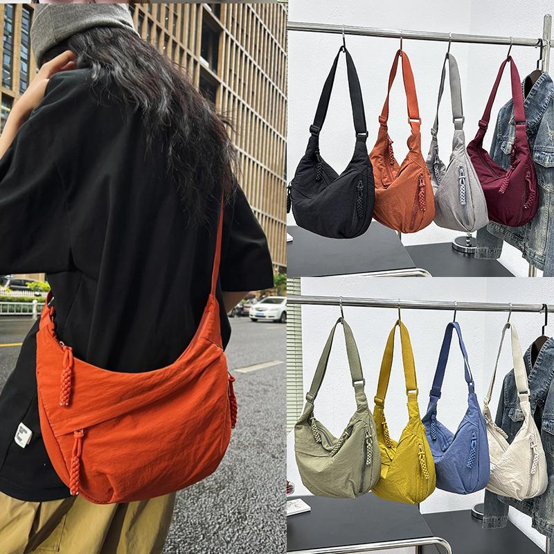 Nylon Shoulder Bag High Capacity Women's Crossbody Messenger Bag Leisure Versatile Purses And Handbags Totes Hobos Bag