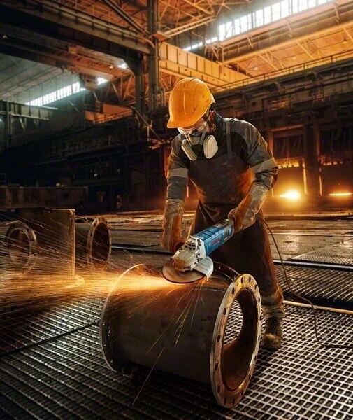 Угловая шлифовальная машина Bosch GWS 30-180 B (C) (06018G0000)