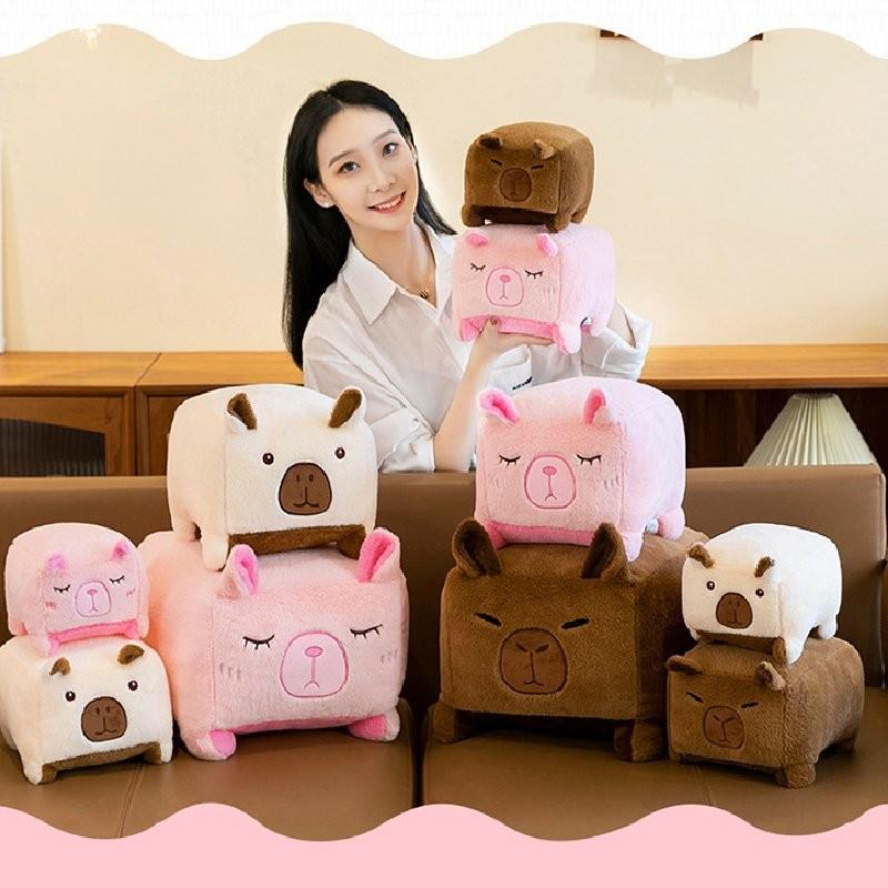 Мягкая Очаровательная Плюшевая Игрушка Капибара Коричневая Розовая Бежевая Идеально Подходит Для Обнимания