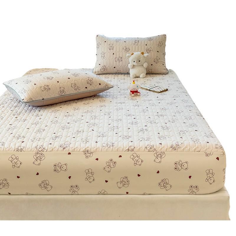 G5Z Quilted Fitted Sheet Set: Anti-Dust Bed Cover & Mattress Protector