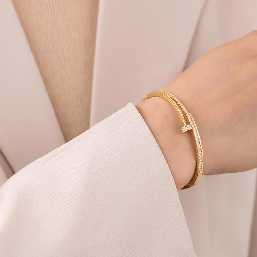 2026 Personalized Alloy Zircon Nail Bracelet European and American Light Luxury Niche Ins Style Design Opening