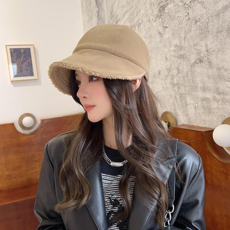 Zhao Lusi's same style autumn and winter warm plush fisherman hat, Korean version, double-sided equestrian hat, casual versatile duckbill cap