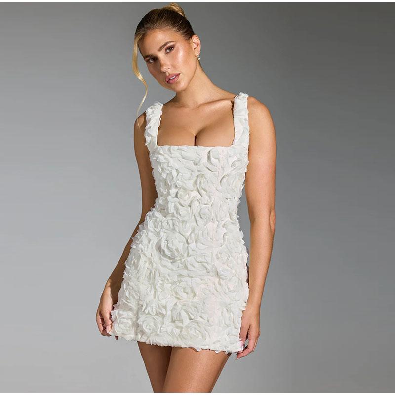 Лето 2025 года, сексуальное квадратное воротничок, 3D-цветок, облегающее, без рукавов, без бретелек, короткое платье, модная женская одежда, мини-платья