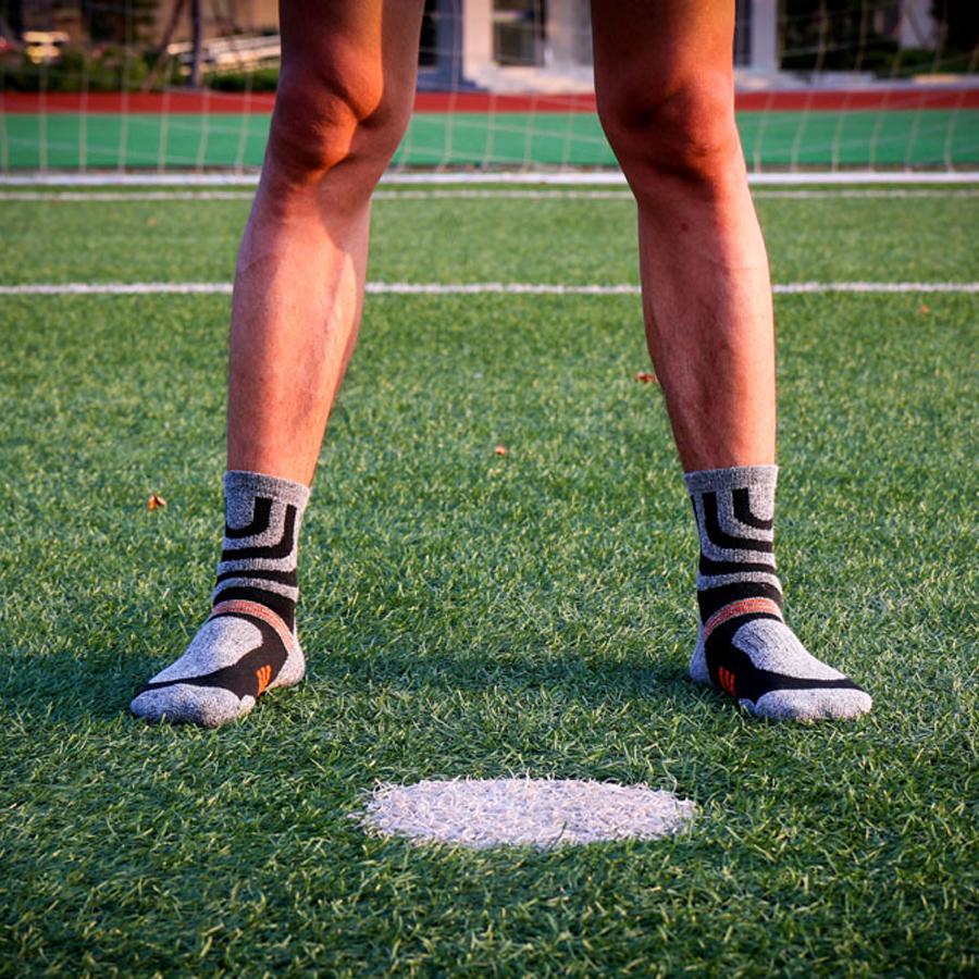 Новые уличные спортивные носки, хлопковые компрессионные носки для мужчин, модные толстые деловые мужские носки