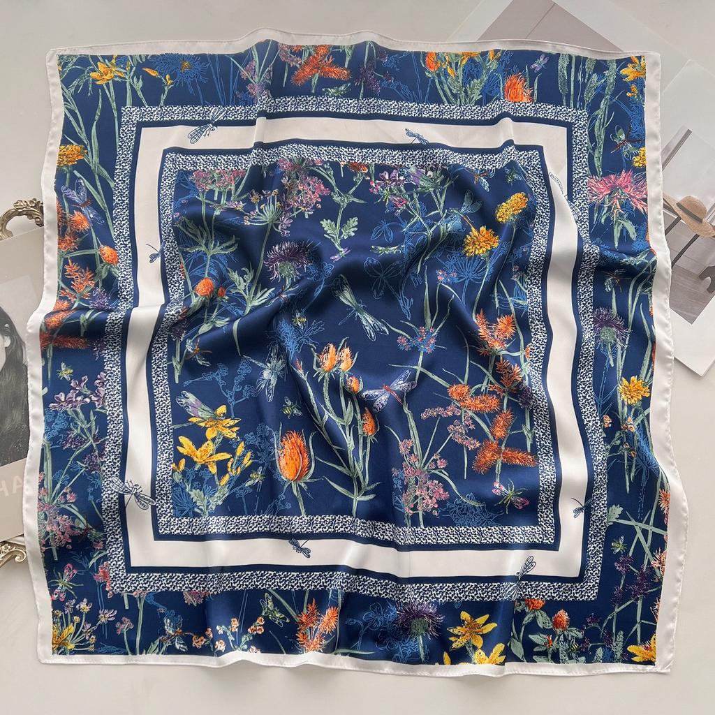 Spring/Summer Square Scarf Ladies' Luxurious & Elegant Paisley Printed Bandana Scarf, Perfect For Daily Wear And Gift Giving