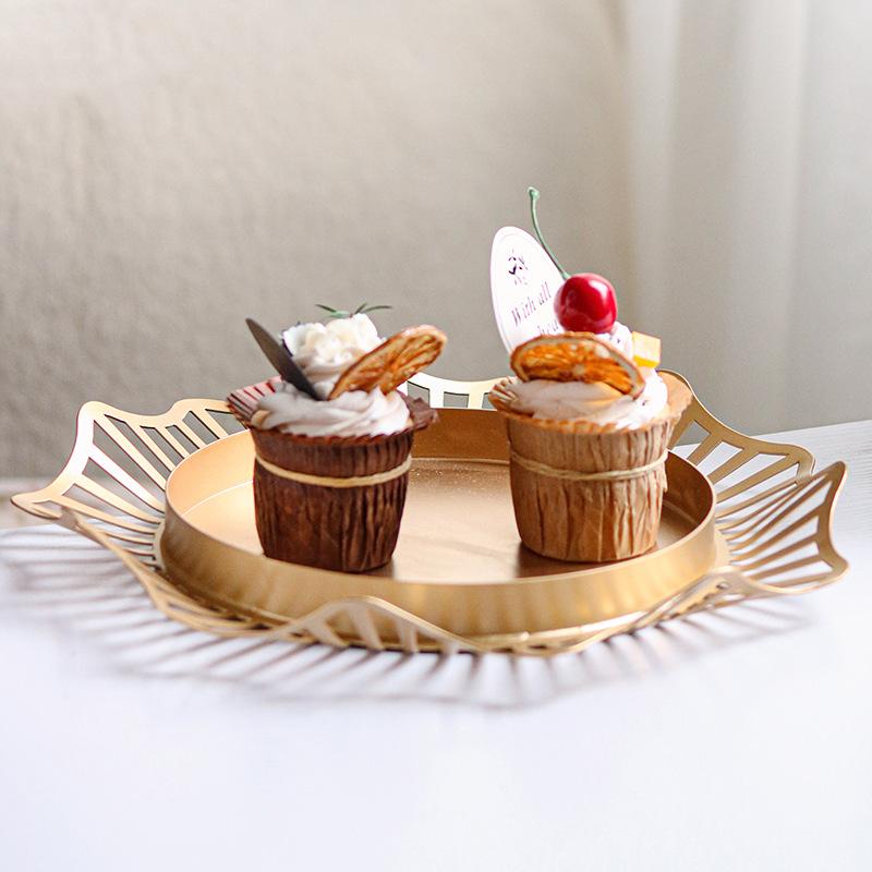 Современная легкая роскошная металлическая полая кружевная тарелка для фруктов, закусок, пирожных, фруктовая чаша, дизайнерские художественные креативные украшения для хранения