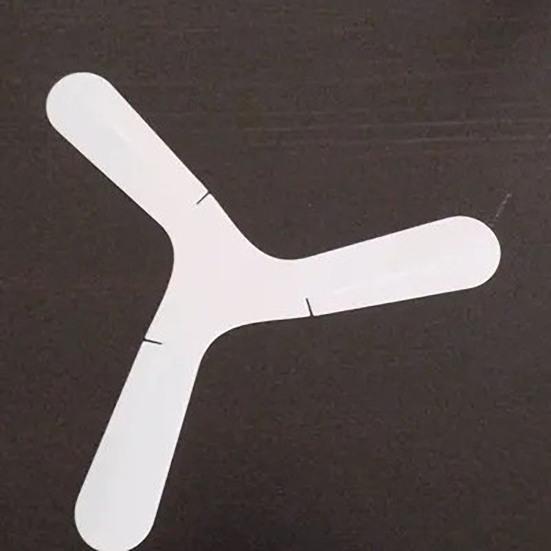 Returning Boomerang Toy for Boys Hand Tossed Three-Leaf Boomerang Toy Outdoor Parent-Child Interactive Game for Kids 6+