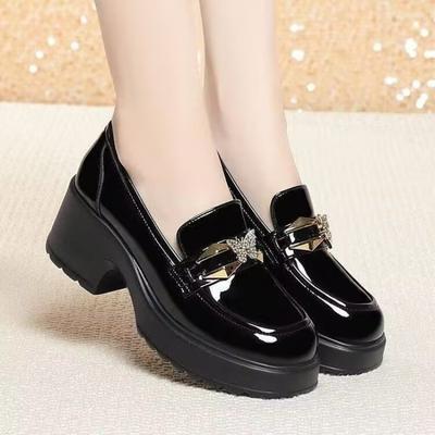 Лоферы женские 2025 весна и осень новые на среднем каблуке британские кожаные туфли толстый каблук маффин толстая подошва мягкая подошва высокий каблук одинарные туфли