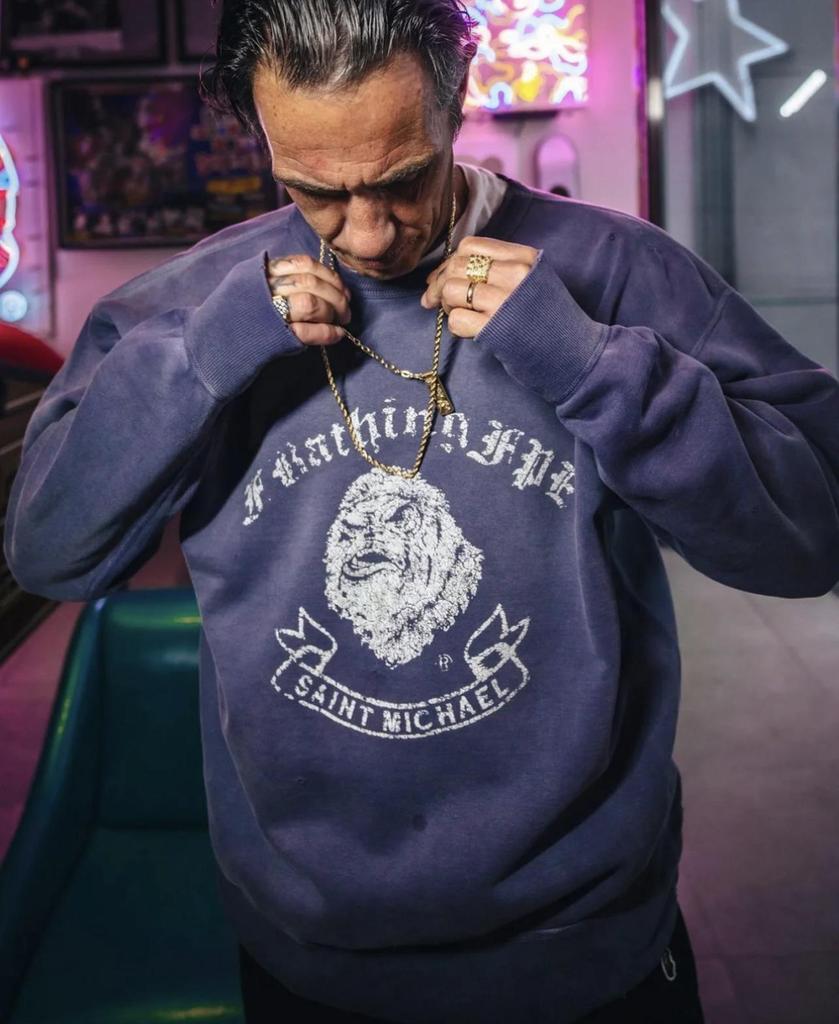 Толстовка Saint Michael XBAPE с потертостями Gorilla и принтом в виде трещин