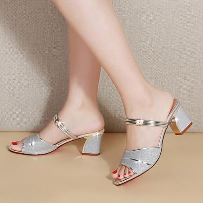 2024 2024 Женские босоножки с пряжкой на высоком каблуке Летние сексуальные босоножки с рыбьим ртом Женские золотистые блестящие вечерние банкетные классические босоножки