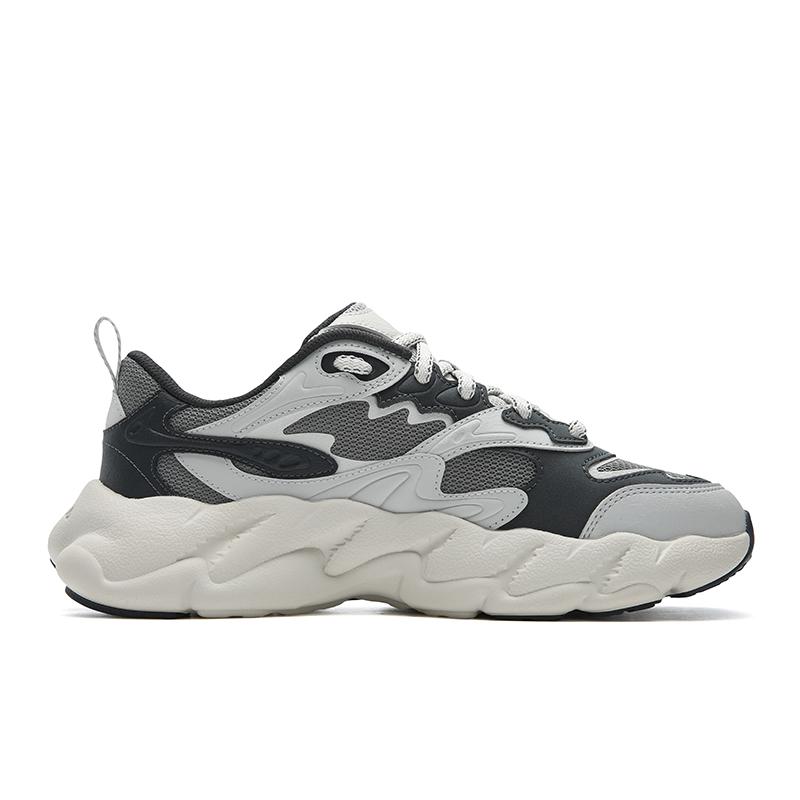 Fila FERN 2S Амортизация Устойчивость к истиранию Дышащие Покрытие Легкие Увеличивающие рост Низкие Кроссовки на толстой подошве F12M611113FMW