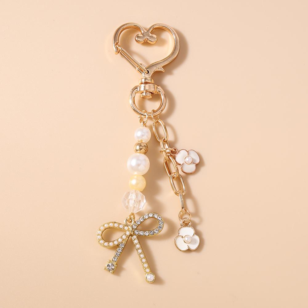 Cute Bowknot Love Heart Keychain Women Girl Pearl Beaded Key Ring Pendants for Handbag Decor DIY Handmade Key Chain Gift