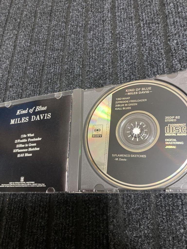 [USED] Miles Davis / Kind of Blue 35DP-62 old standard edition