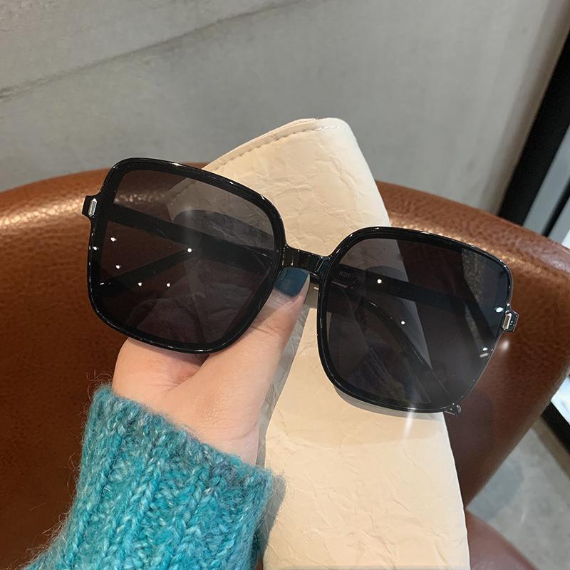 Square Sunglasses Woman Retro Vintage Gradient Sun Glasses Female Clear Lens Uv400 Protection Glasses Women