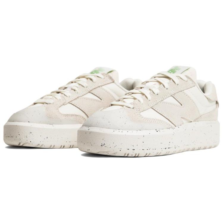 New Balance CT302 Бело-зеленые унисекс кроссовки кремовые CT302DA