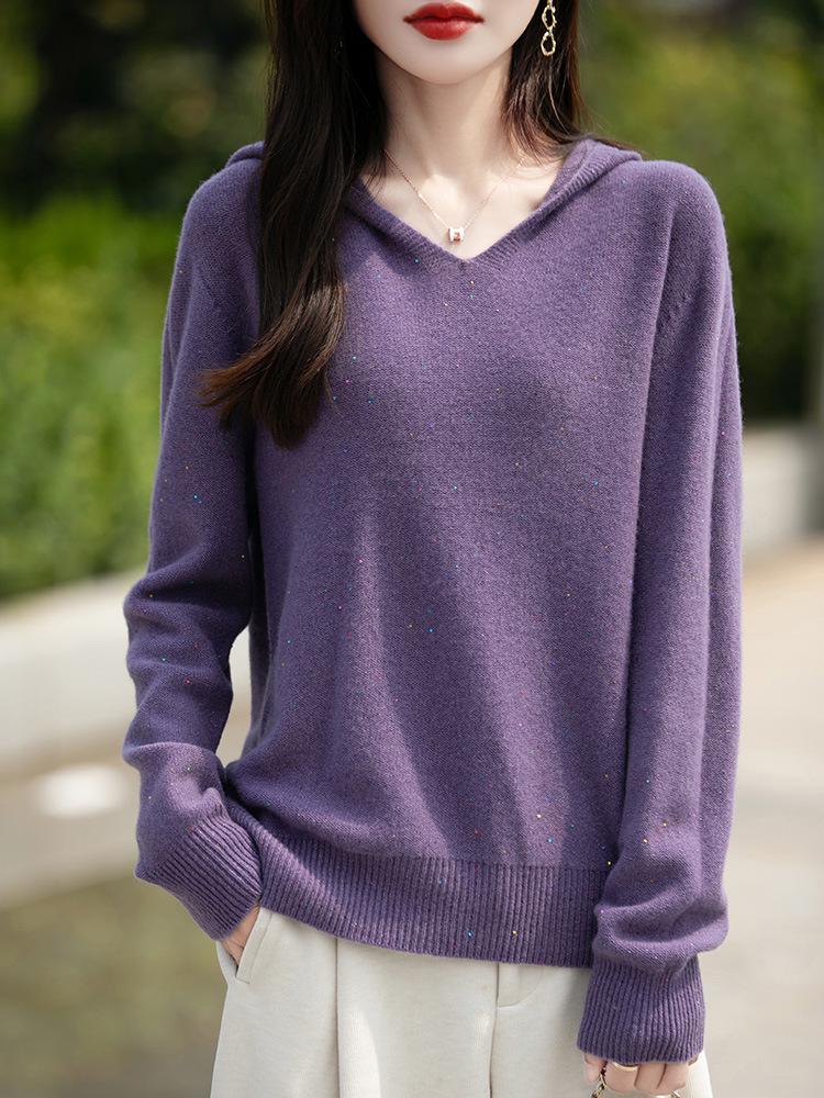 Sequined Wool Hooded Pullover: 100% Wool, Seamless Knitwear with Colorful Sequins for Women - Perfect for Autumn