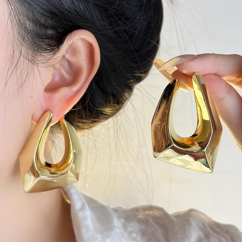 Exaggerated Metal Irregular Geometric Large Earrings for Women Europe And America Personality Party Retro Jewelry Gifts