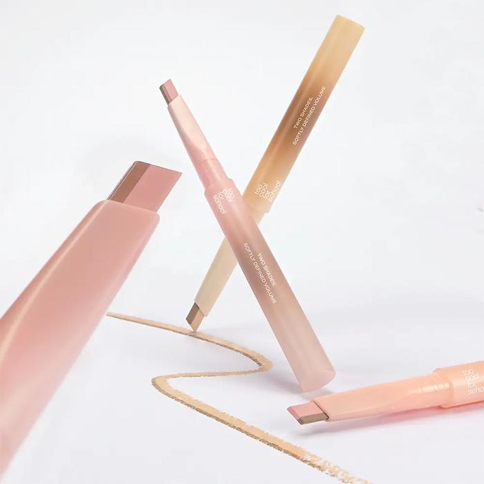TooCoolForSchool Two Tone Under-Eye Volume Liner 0.35 g