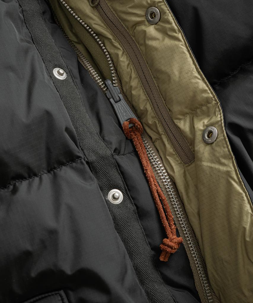 BEHEAVYER Sierra Duck Down Parka Black/L.Olive