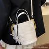 Japan and South Korea Retro Versatile Bucket Bag Women's 2025 Summer Fashion Simple Mini Commuter Shoulder Messenger Bag