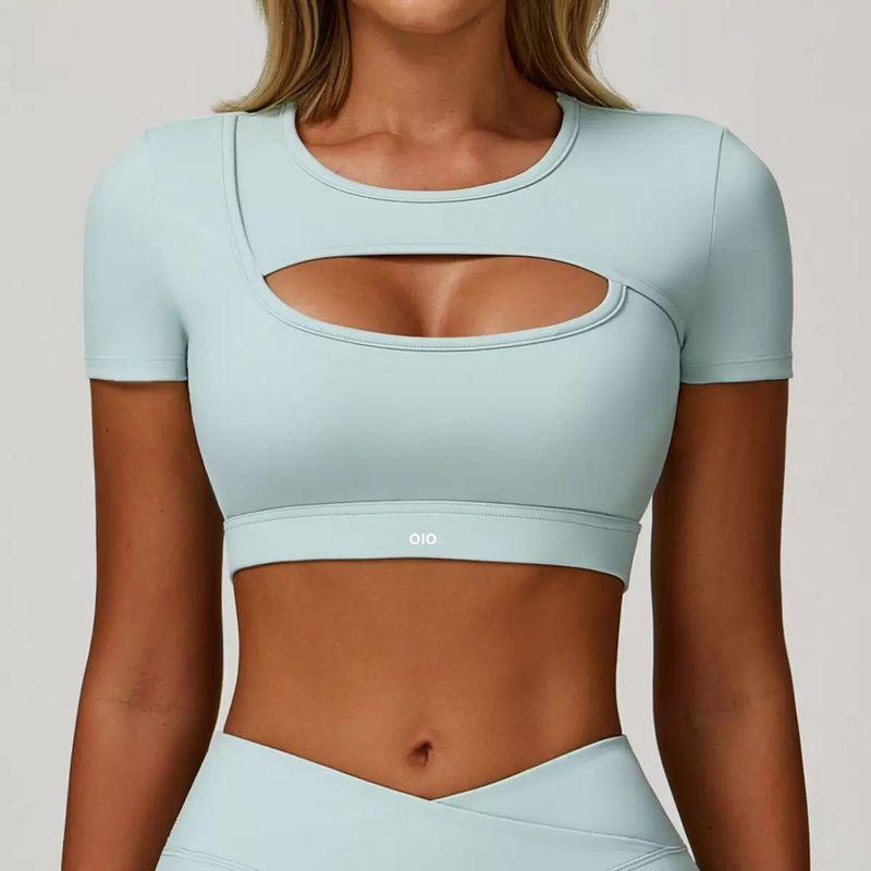Oiob Breathable Yoga Clothes Women New T-shirt Advanced Sense Workout Clothes Pilates Set Short Sleeve Top With Chest Pad