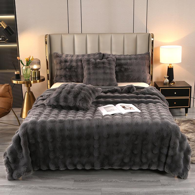 Winter Rabbit Fur Thickened Double Layer Warm Sofa Napping Blanket Synthetic Fur Blanket