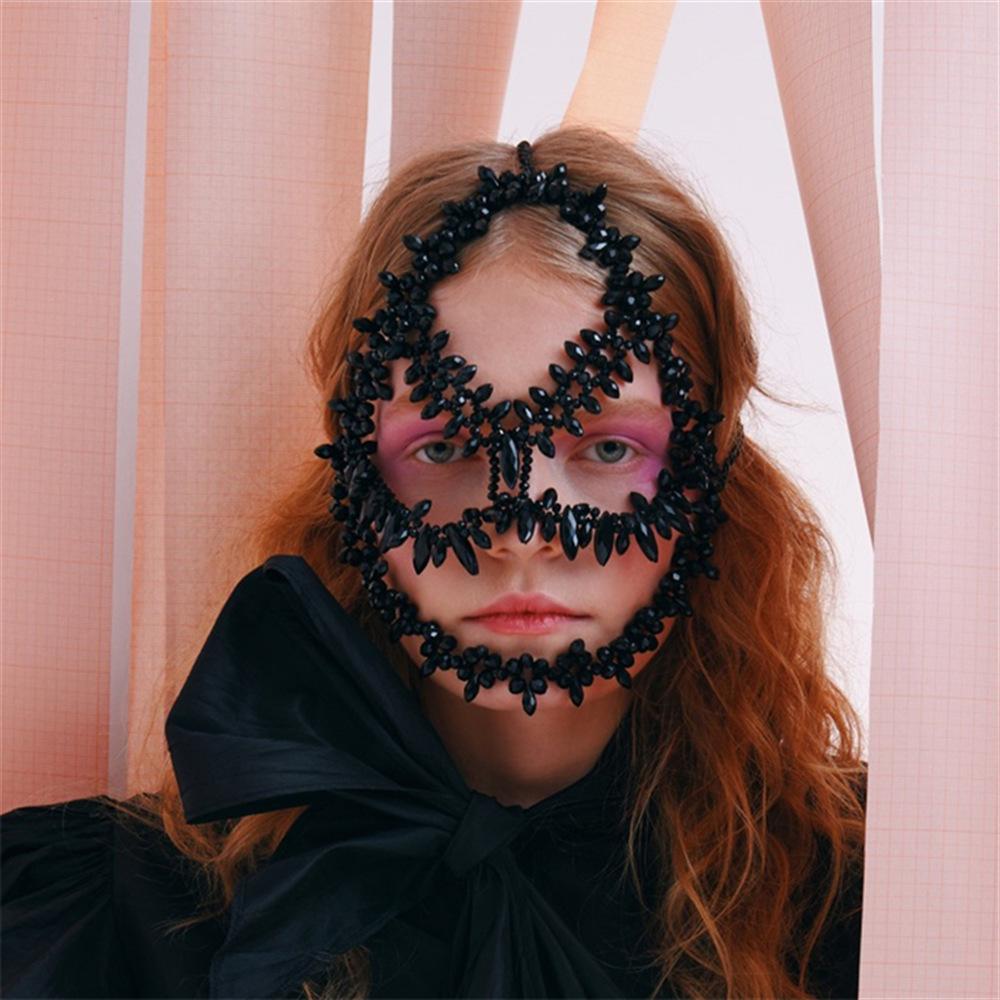 Luxury Rhinestone Makeup Ball Mask with Accessories Exaggerated Gun Black Water Diamond Mask