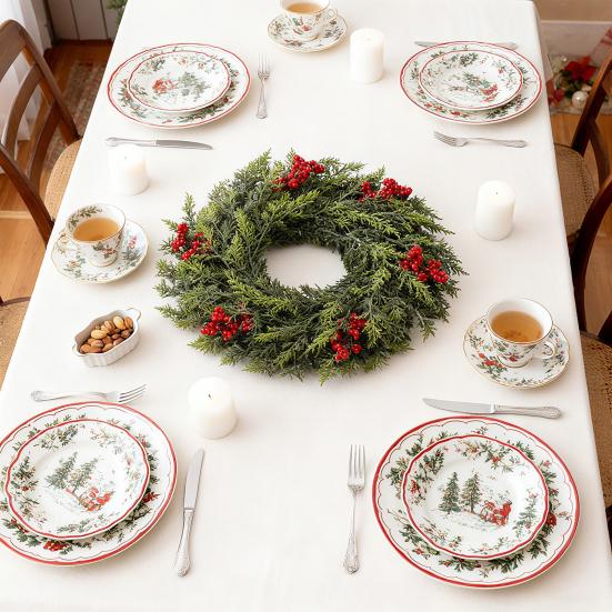 Рождественский венок из норфолкской сосны 24 дюйма для входной двери, искусственная зелень, кедровый венок с красными ягодами для фермерского дома, для внутреннего и наружного использования, для стены, окна