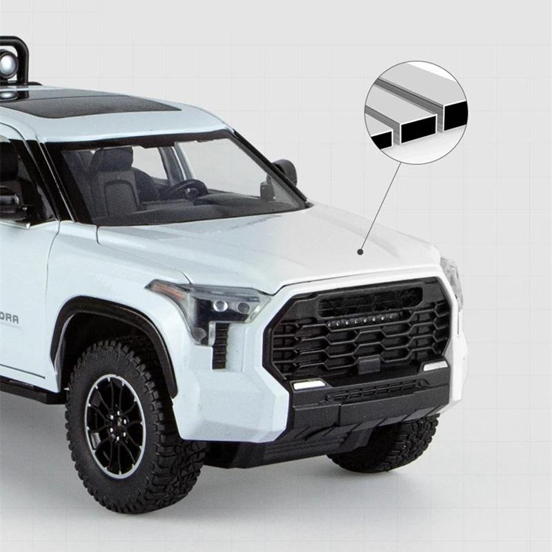 1:24 игрушечных машинки-пикапа Tundra, модель, сплав, литье под давлением, открывающиеся двери, звук, свет, грузовик, внедорожник, игрушки