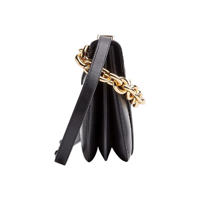 Bottega Veneta Mount Gold Chain Smooth Calfskin Envelope Shoulder Bag Medium Women shoulder bag Black 667398-V12J0-8425