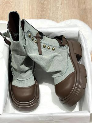 Британские универсальные ботинки мартин на платформе женские осень 2025 новые ковбойские ботильоны в западном стиле рыцарские ботинки