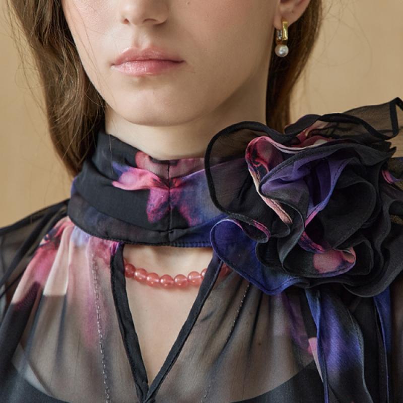 Maxza High Neck Chiffon Blouse With Flower Corsage Ze05qb013nh