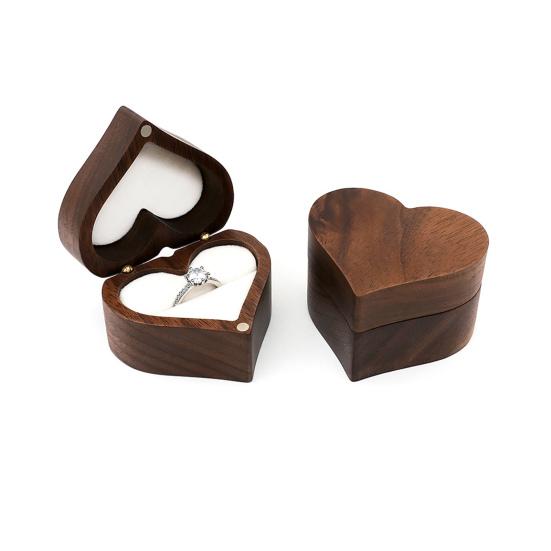 Ring Box Ultra-Light Item Storage Comfortable To Touch Love Heart Shaped Wedding Ring Box Jewelry Container for Home