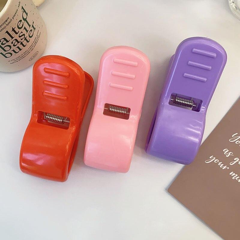 Новинка 2023 года, винтажный большой держатель для хвоста, заколка для волос для женщин, корейский мультяшный коготь для волос, захваты для волос, головные уборы, милые детские зажимы для волос, заколки