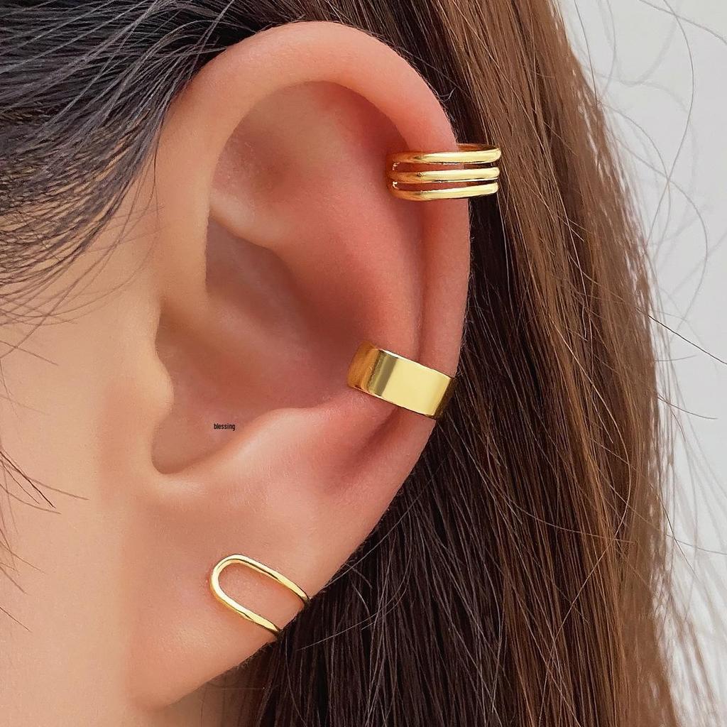 Star & Moon Rhinestone Butterfly Cartilage Ear Cuff Set: Non-Piercing, Hollow Design, European & American Style