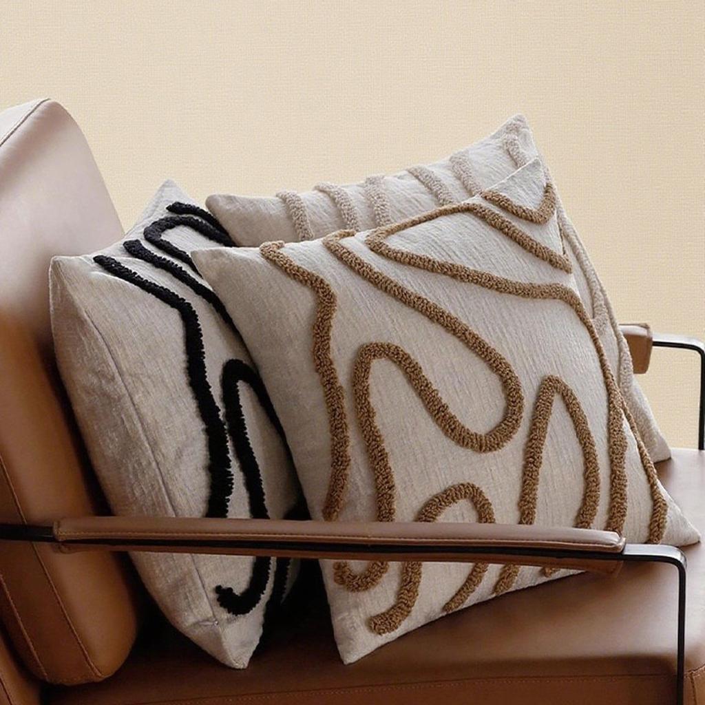 Bohemian Shawl Pillow Cover Set, Embroidered Geometric Pattern Decorative Cushion Covers for Living Room and Bedroom, Sofa Home Décor with Zipper