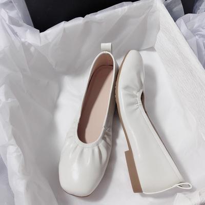 Огромные мягкие и удобные~ Кожаные балетки Корейская версия простые и универсальные круглый носок Дуду темперамент мелкий вырез одинарная обувь ленивая обувь