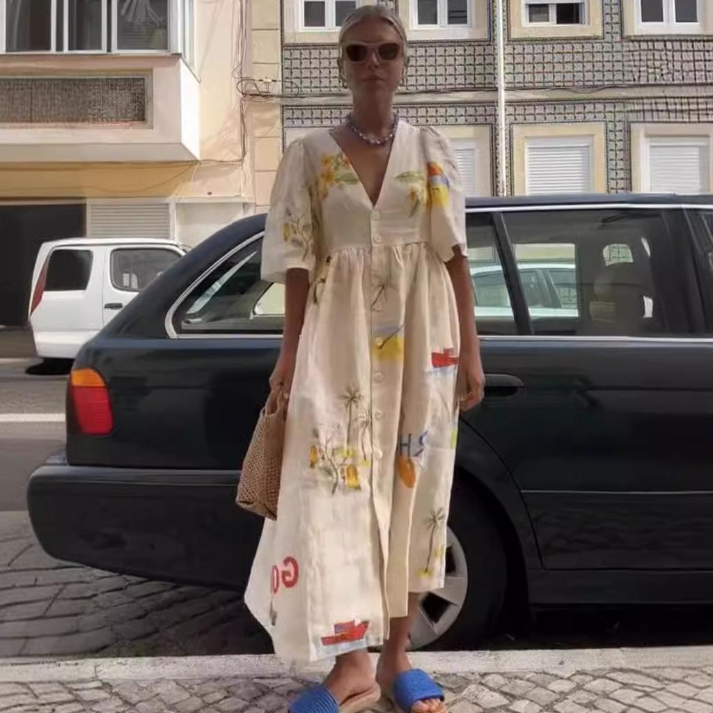 Women's Spring and Summer Fashion Printing V-neck Cute Short-sleeved Loose Dresses